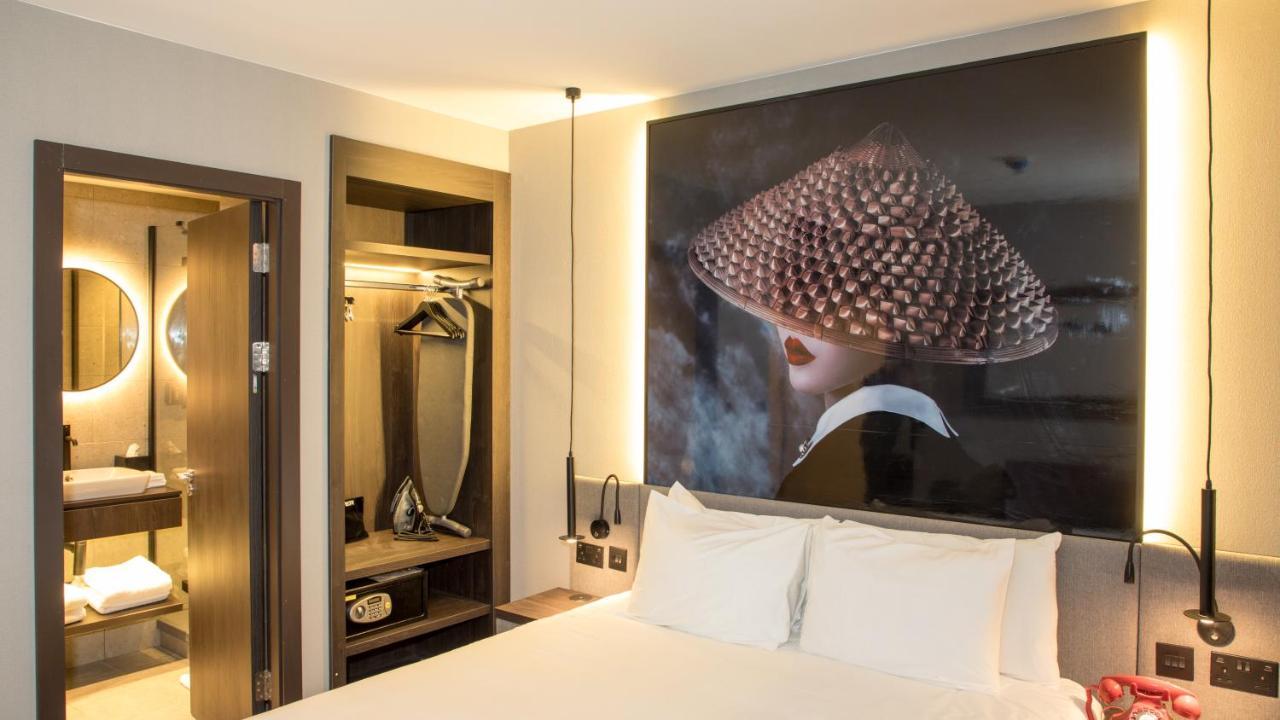 Radisson Red London Greenwich The O2 Екстер'єр фото